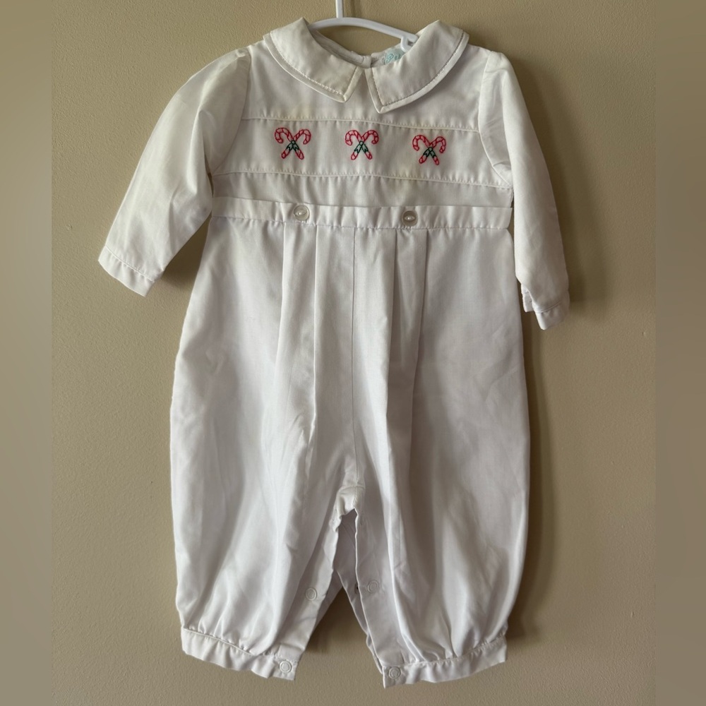 Petit Ami White Baby christmas longall
